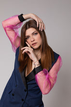 Carica l&#39;immagine nel visualizzatore di Gallery, Blazer Genderless pink sleeves
