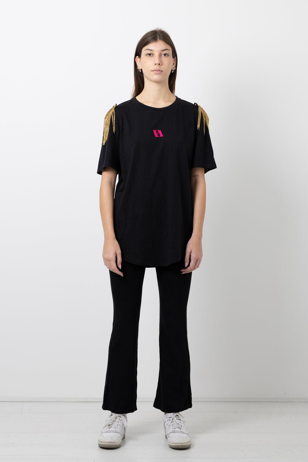 T-Shirt with Shoulder Pads