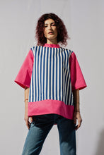 Carica l&#39;immagine nel visualizzatore di Gallery, Casacca Genderless Pink &amp; Stripes
